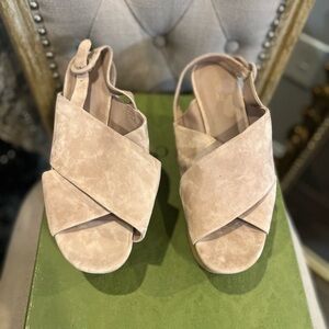 Tan Platform Sandals with Crisscross Straps